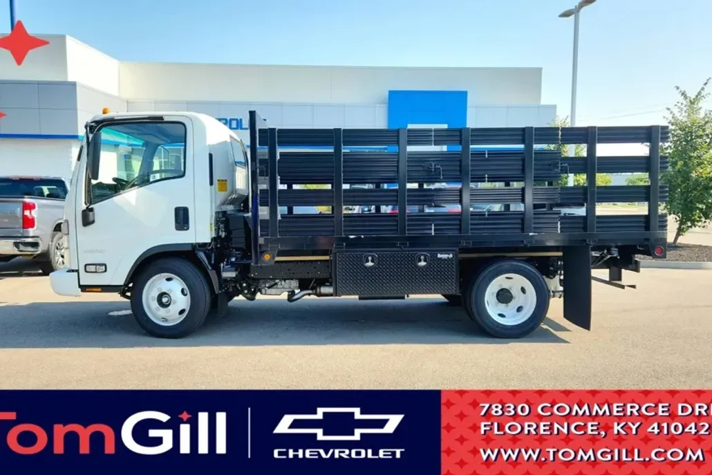 2024 Chevrolet Silverado 4500HD photo 1
