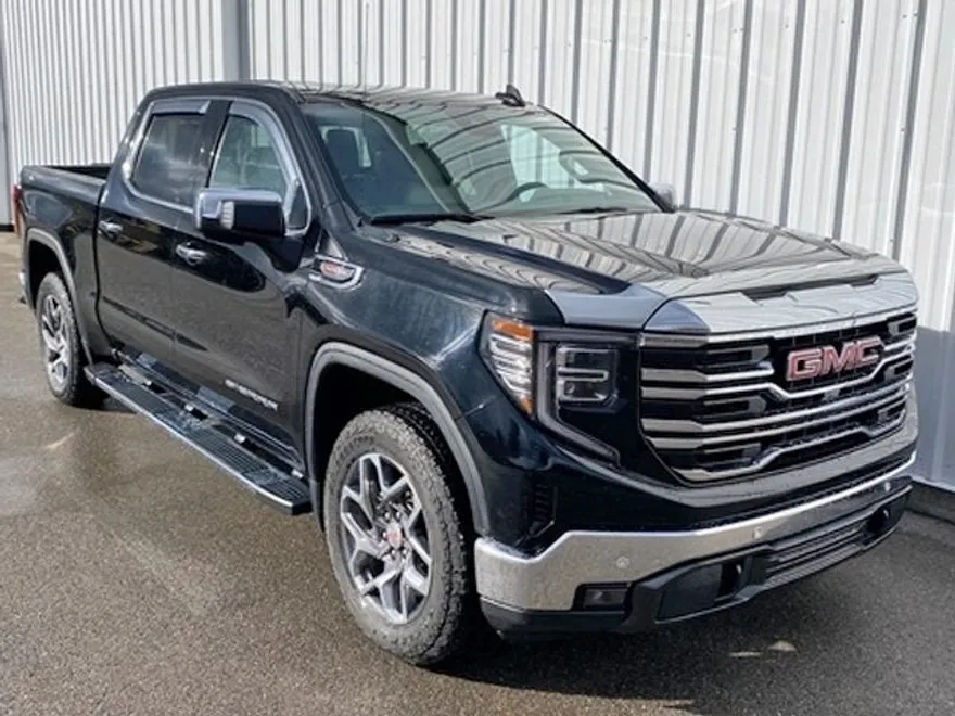2022 Gmc Sierra 1500 SLT photo 1