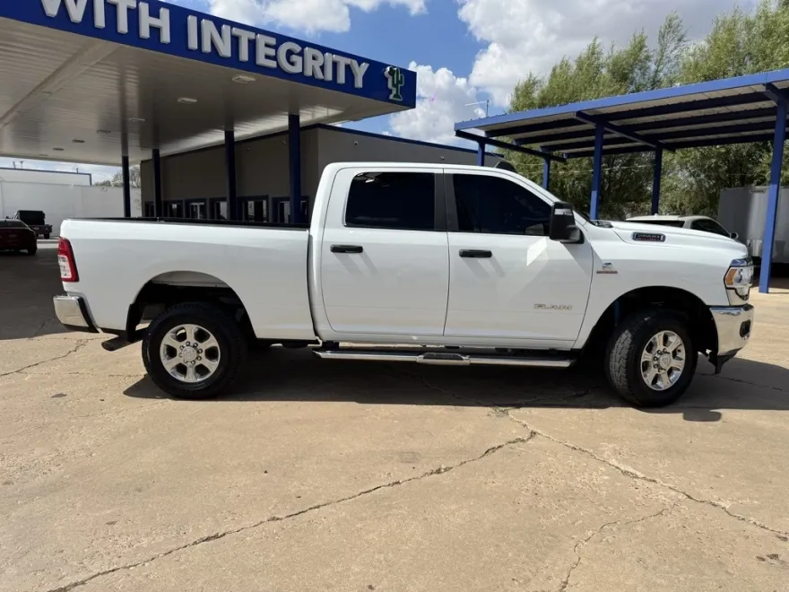 2024 Ram 2500 Big Horn photo 1