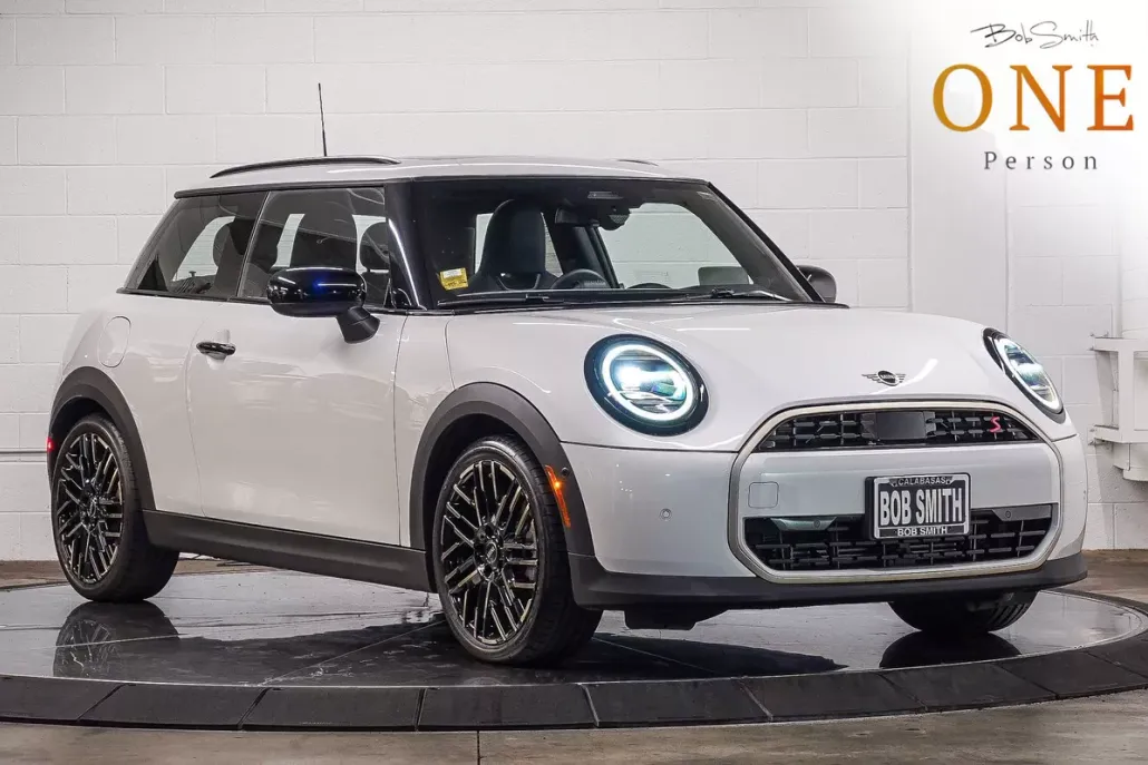 2025 Mini Cooper 2 Door Hardtop S photo 1