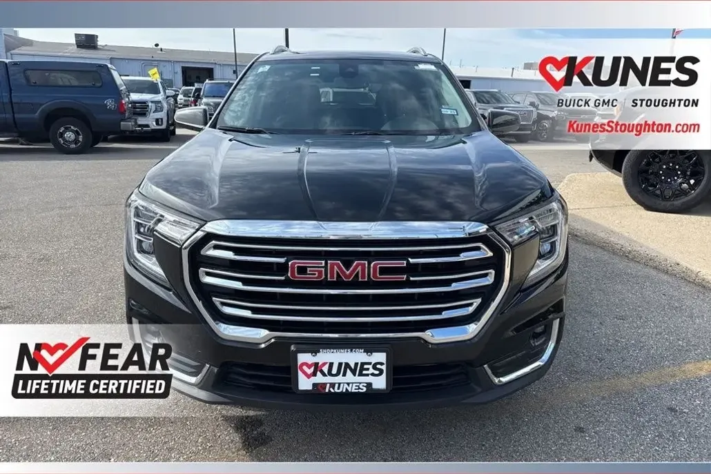 2024 Gmc Terrain SLT photo 1