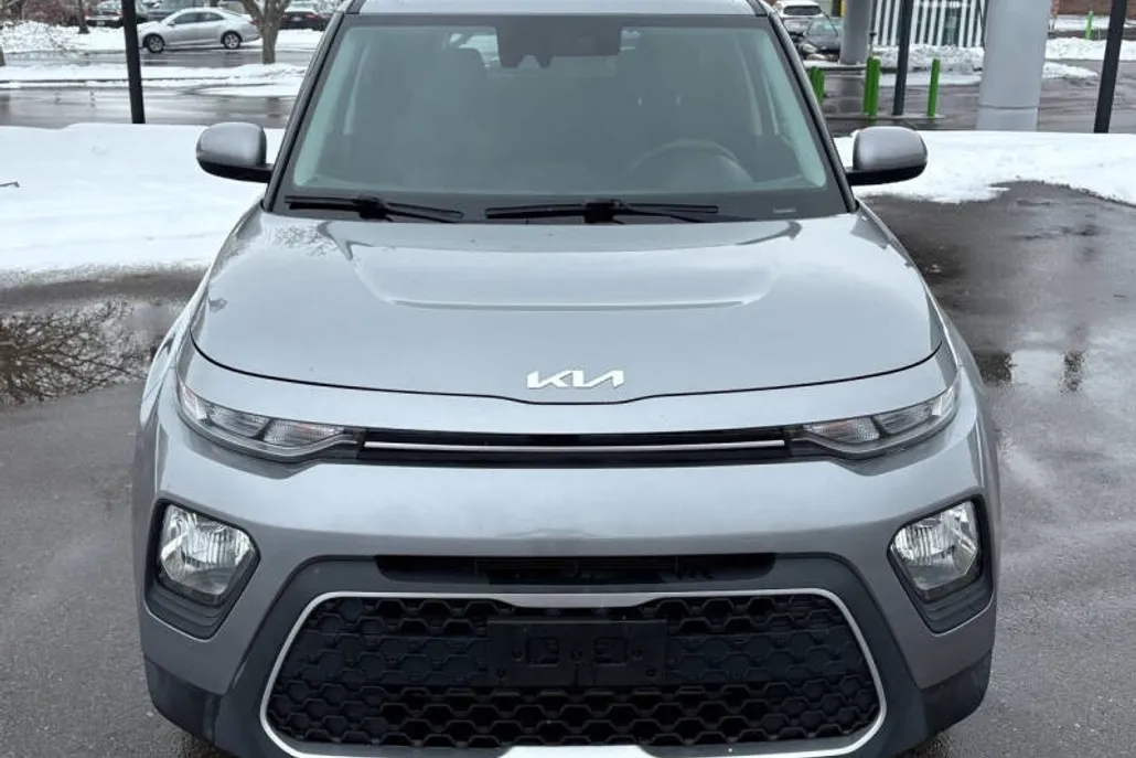 2022 Kia Soul LX S X-Line photo 1