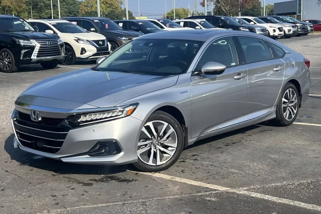 2022 Honda Accord Hybrid EX-L photo 1