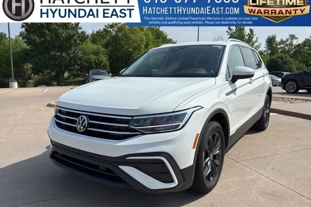 2024 Volkswagen Tiguan SE Wolfsburg Edition photo 1