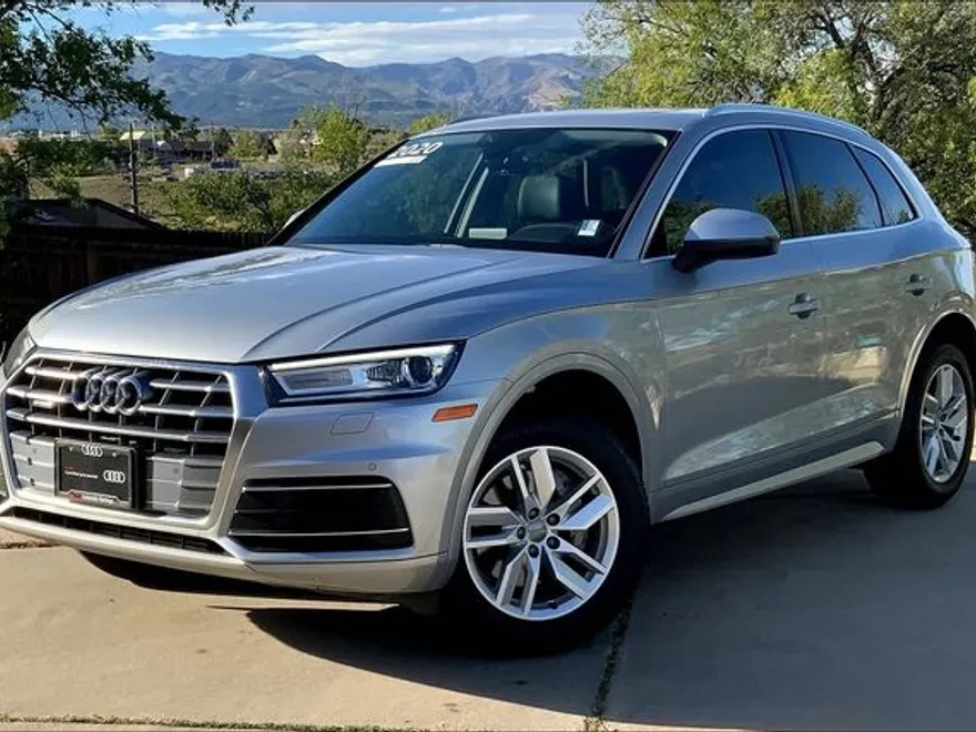 2020 Audi Q5 45 Premium photo 1