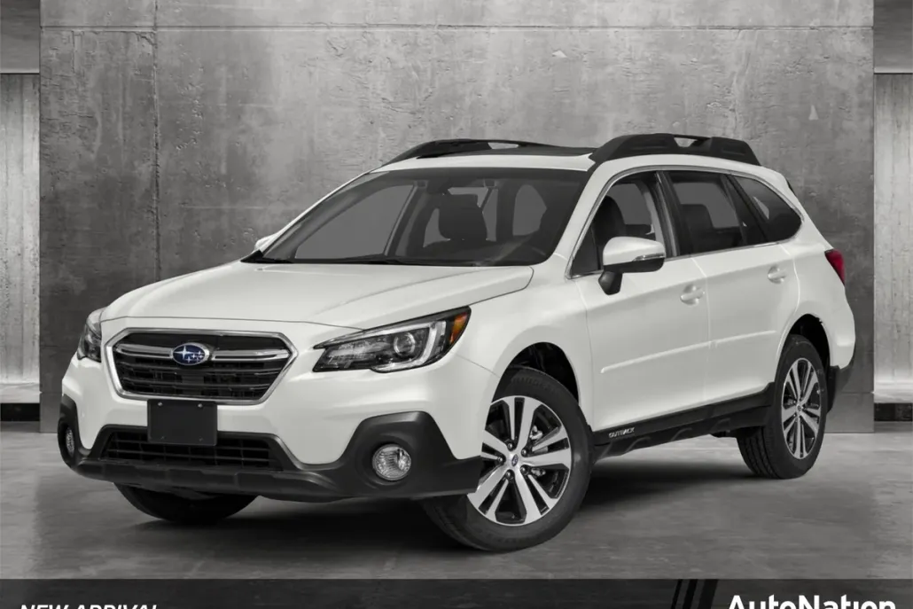 2018 Subaru Outback 2.5i Premium photo 1