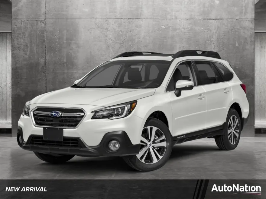 2018 Subaru Outback 2.5i Premium photo 1