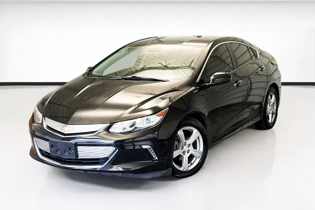 2018 Chevrolet Volt LT photo 1