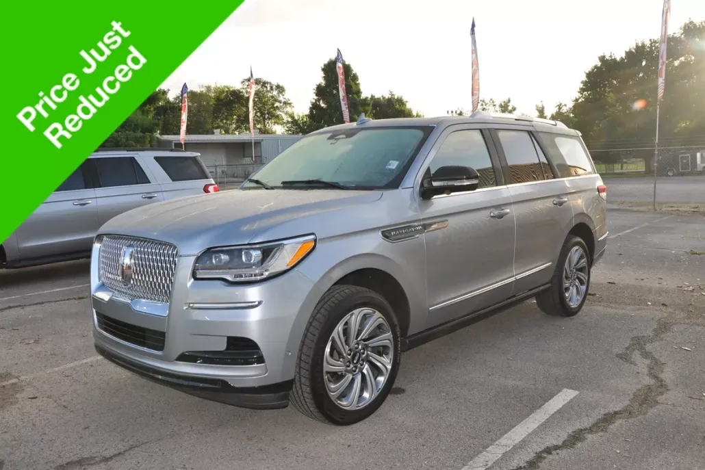 2023 Lincoln Navigator Reserve photo 1