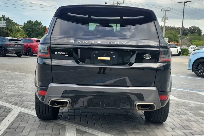 2022 Land Rover Range Rover Sport HSE Silver Edition photo 1
