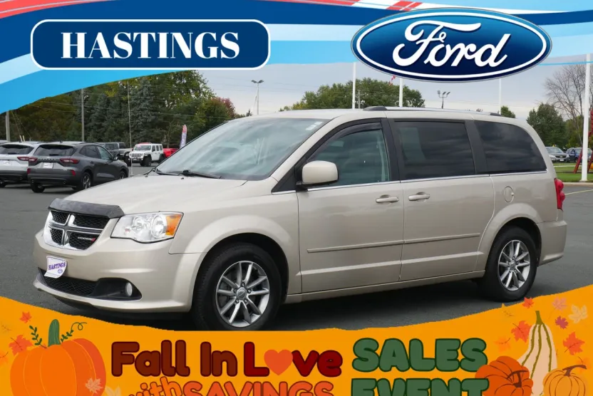 2015 Dodge Grand Caravan SXT Plus photo 1