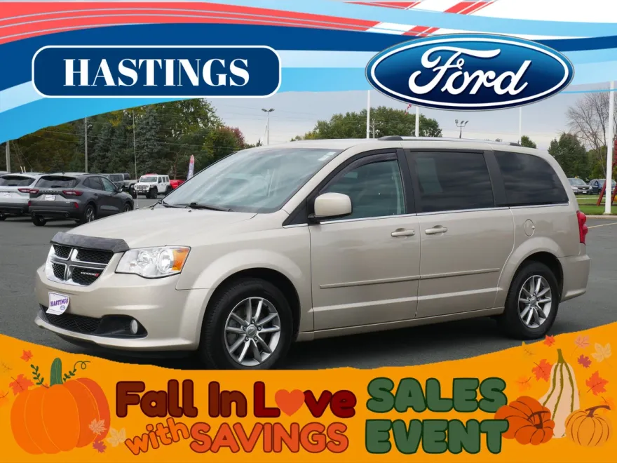 2015 Dodge Grand Caravan SXT Plus photo 1