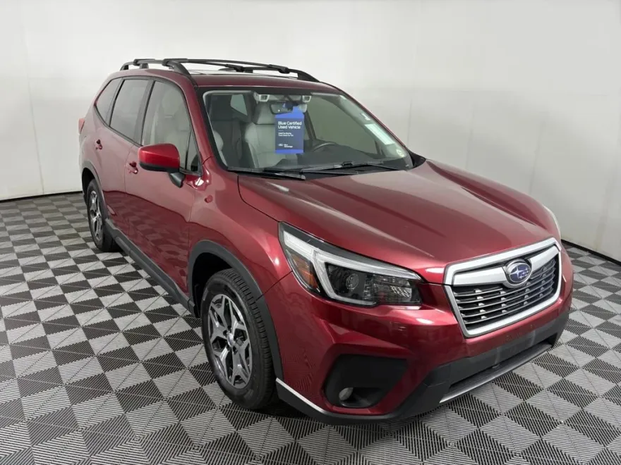 2021 Subaru Forester Premium photo 1