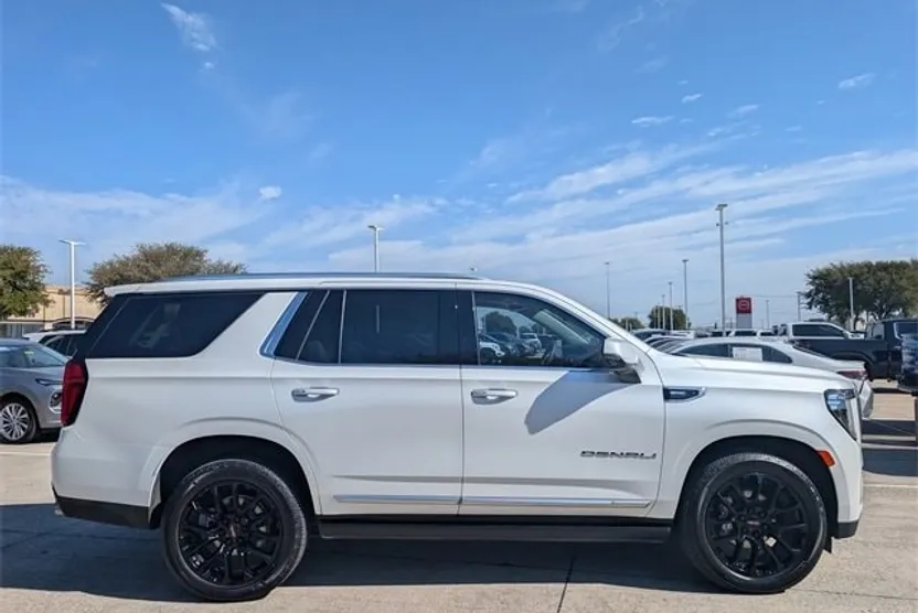 2023 Gmc Yukon Denali photo 1
