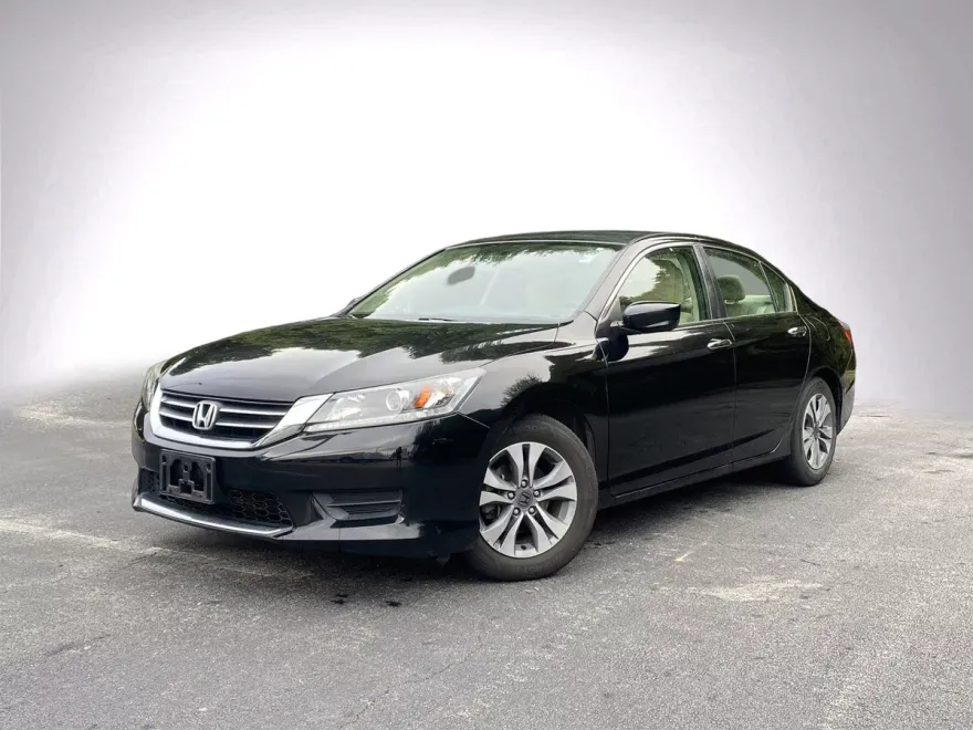 2015 Honda Accord LX photo 1