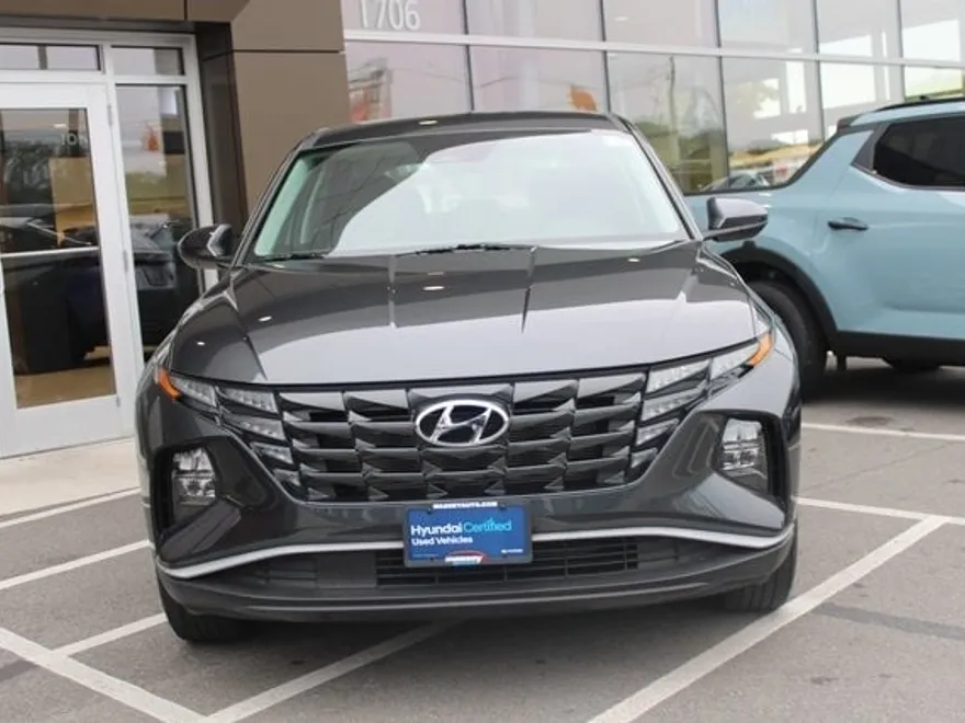 2024 Hyundai Tucson SE photo 1