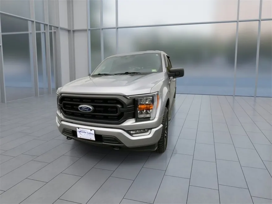 2022 Ford F-150 XLT photo 1