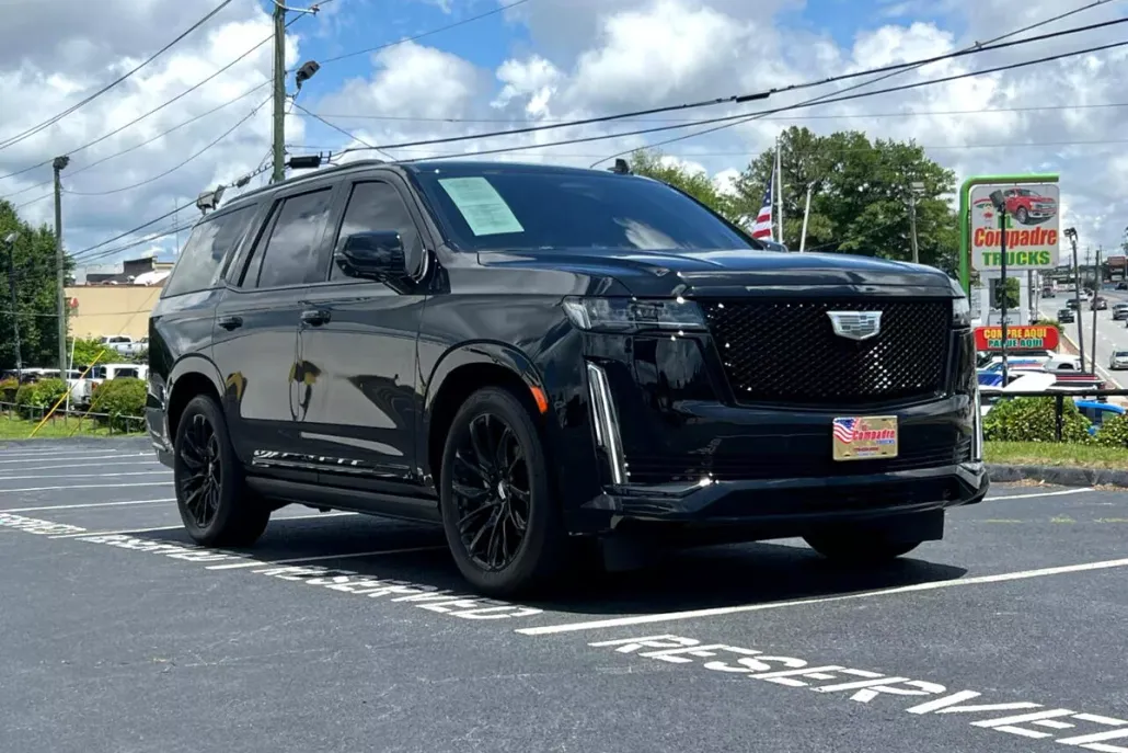 2023 Cadillac Escalade Sport Platinum photo 1