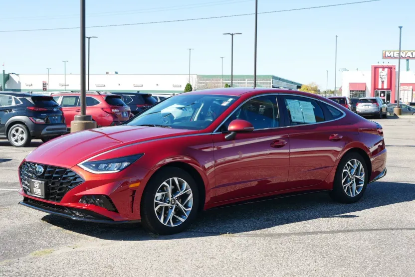 2023 Hyundai Sonata SEL photo 1