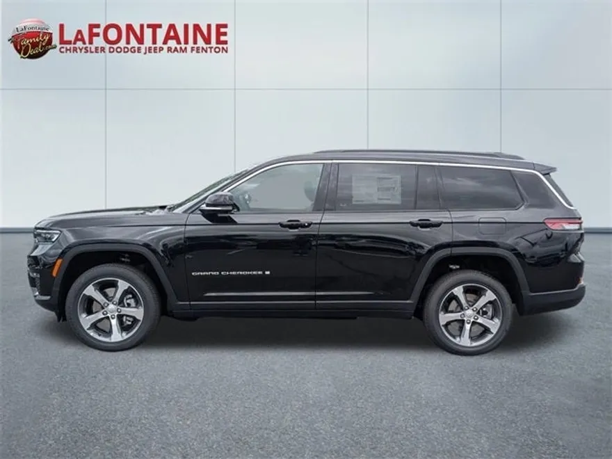 2025 Jeep Grand Cherokee Limited photo 1