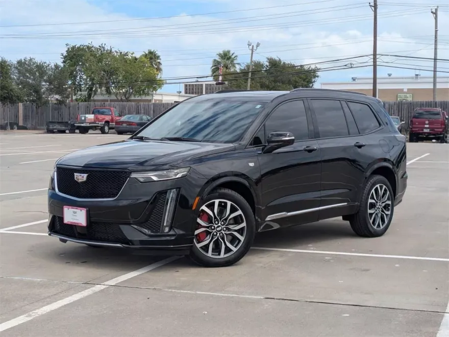 2025 Cadillac XT6 Sport photo 1