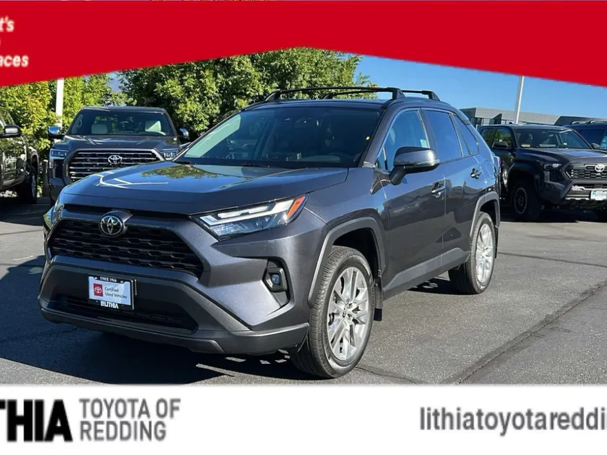 2024 Toyota RAV4 XLE Premium photo 1