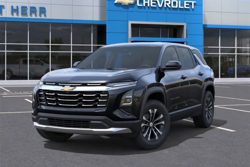 2026 Chevrolet Equinox LT photo 1