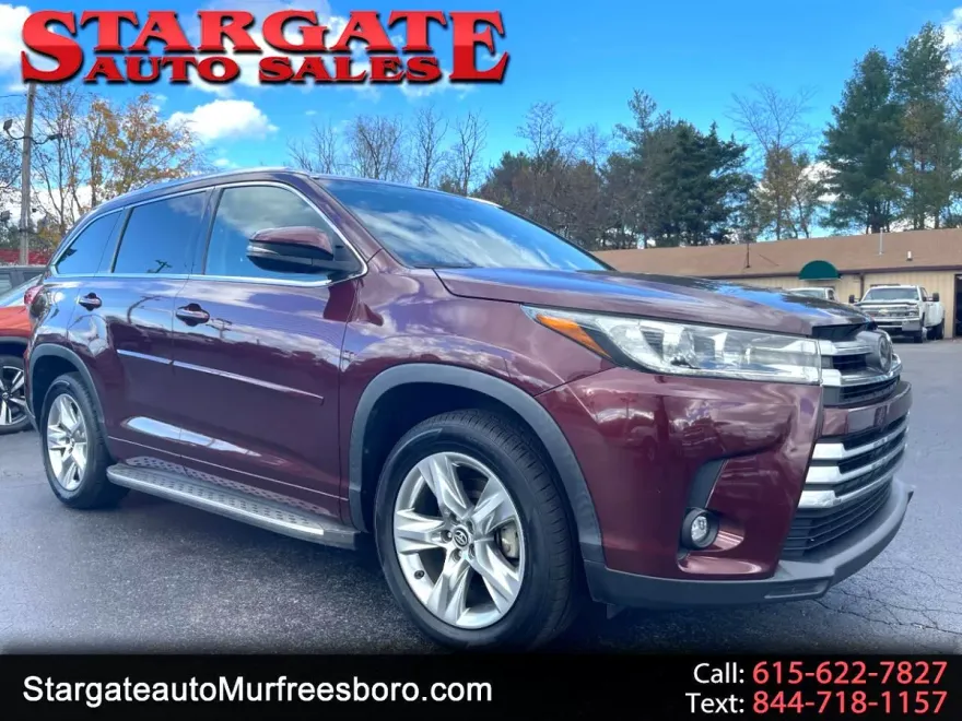 2019 Toyota Highlander Limited photo 1