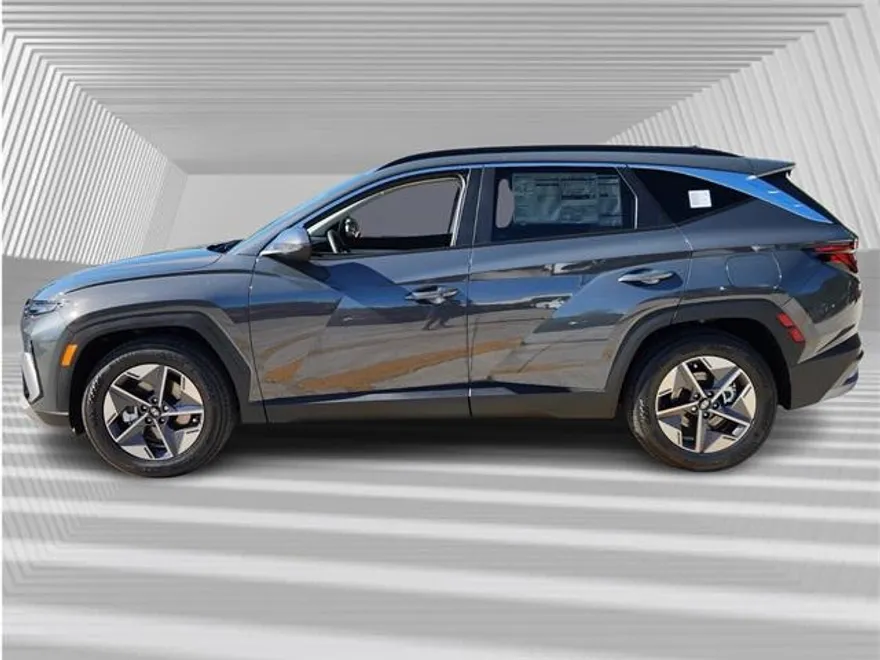 2026 Hyundai Tucson SEL photo 1