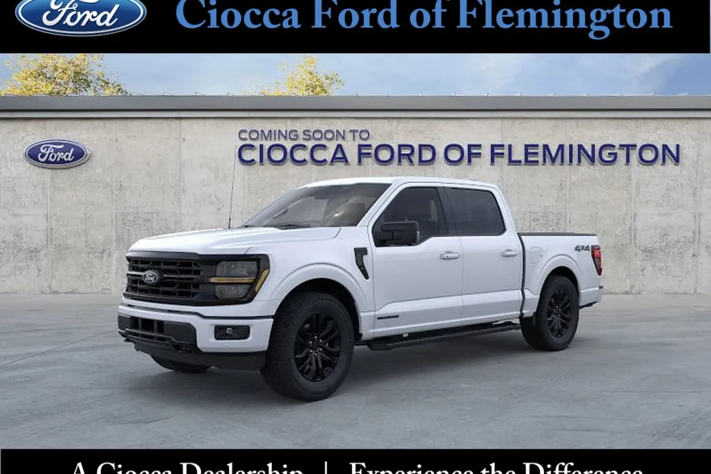 2025 Ford F-150 XLT photo 1