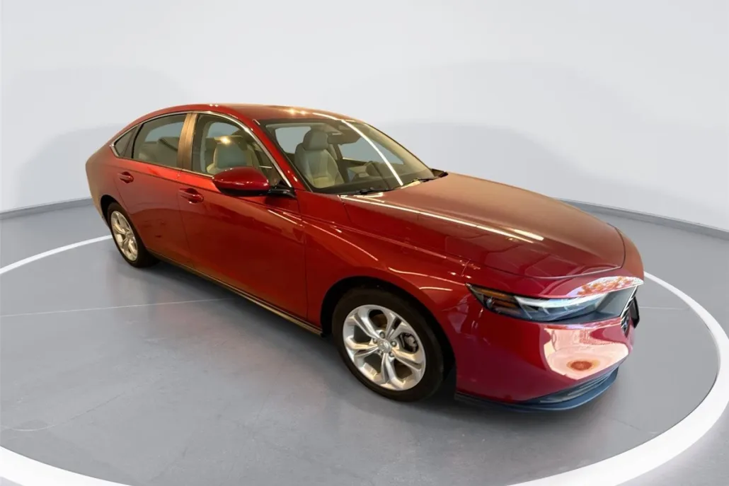2023 Honda Accord LX photo 1