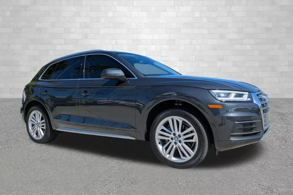2020 Audi Q5 Premium Plus photo 1