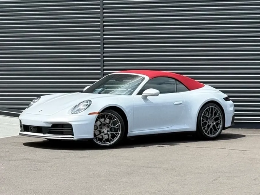 2025 Porsche 911 photo 1