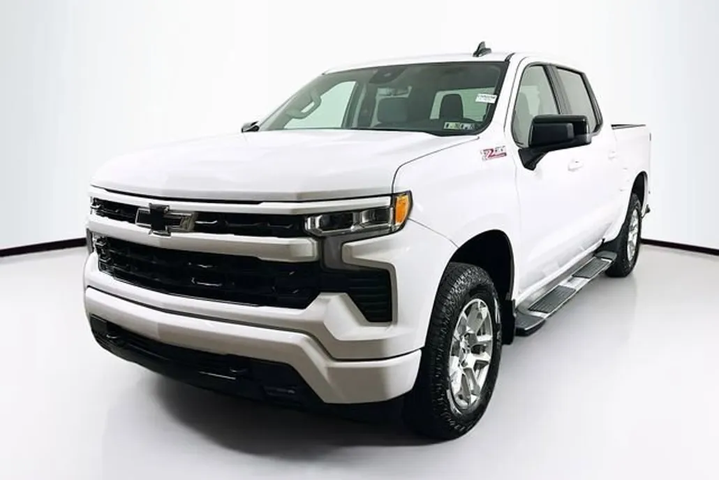 2023 Chevrolet Silverado 1500 RST photo 1