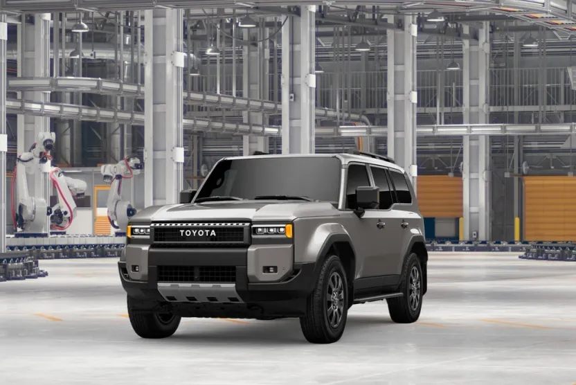 2025 Toyota Land Cruiser photo 1