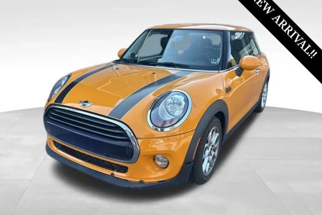2016 Mini Cooper Hardtop photo 1