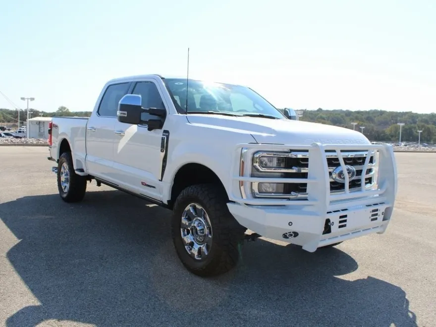 2024 Ford F-250 photo 1