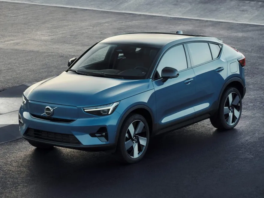 2023 Volvo C40 Recharge Ultimate photo 1