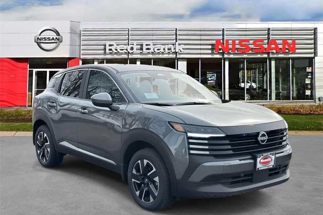 2025 Nissan Kicks SV photo 1