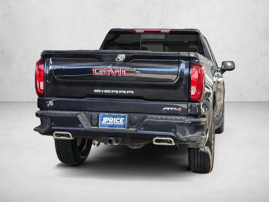 2023 Gmc Sierra AT4 photo 1