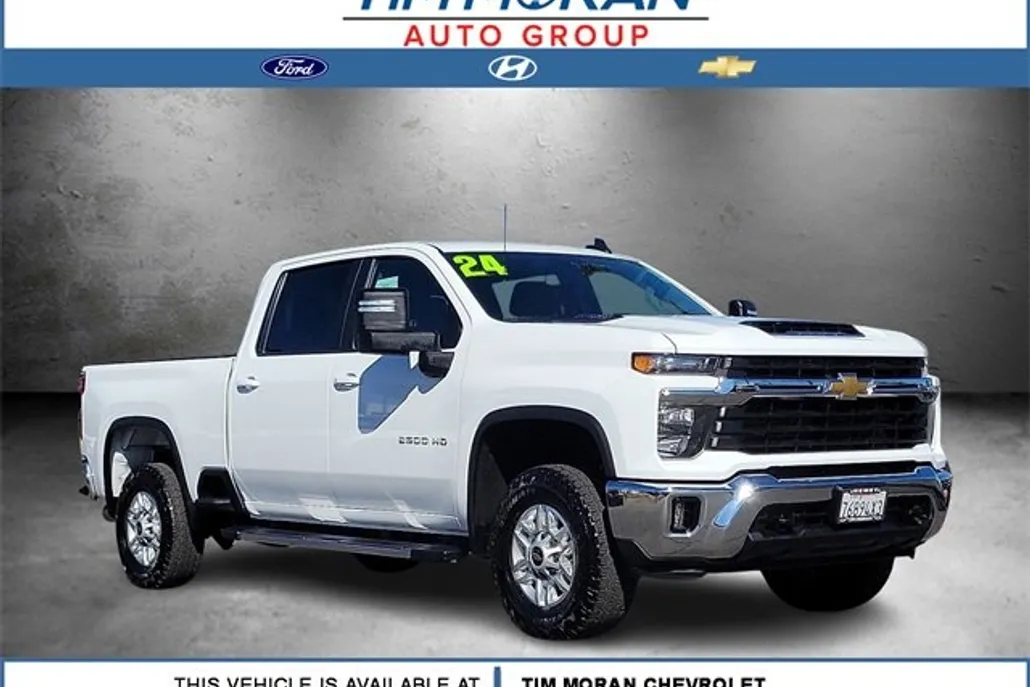 2024 Chevrolet Silverado 2500HD LT photo 1