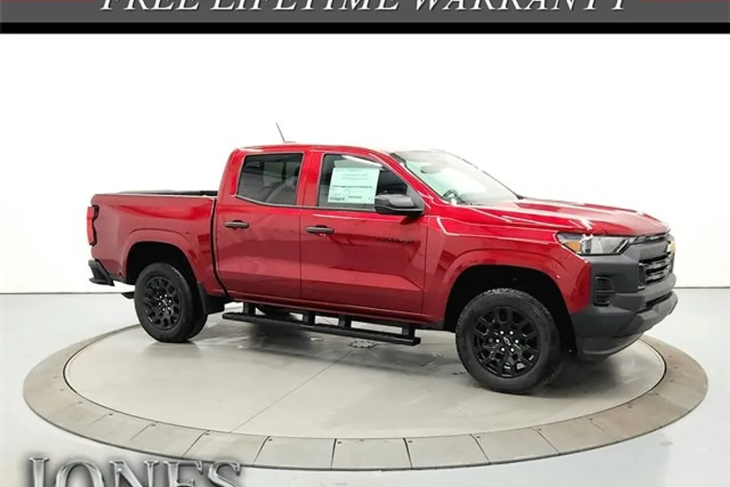 2026 Chevrolet Colorado Work Truck photo 1