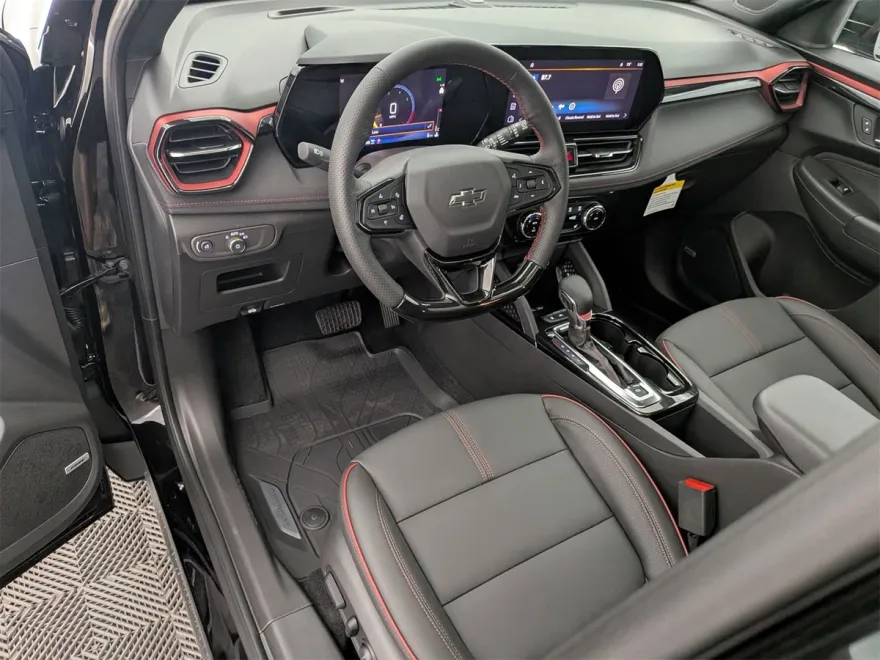 2026 Chevrolet Trailblazer RS photo 1