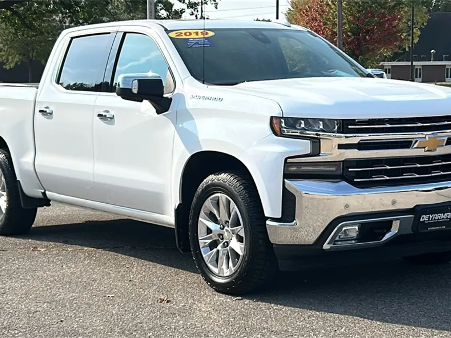 2019 Chevrolet Silverado 1500 LTZ photo 1
