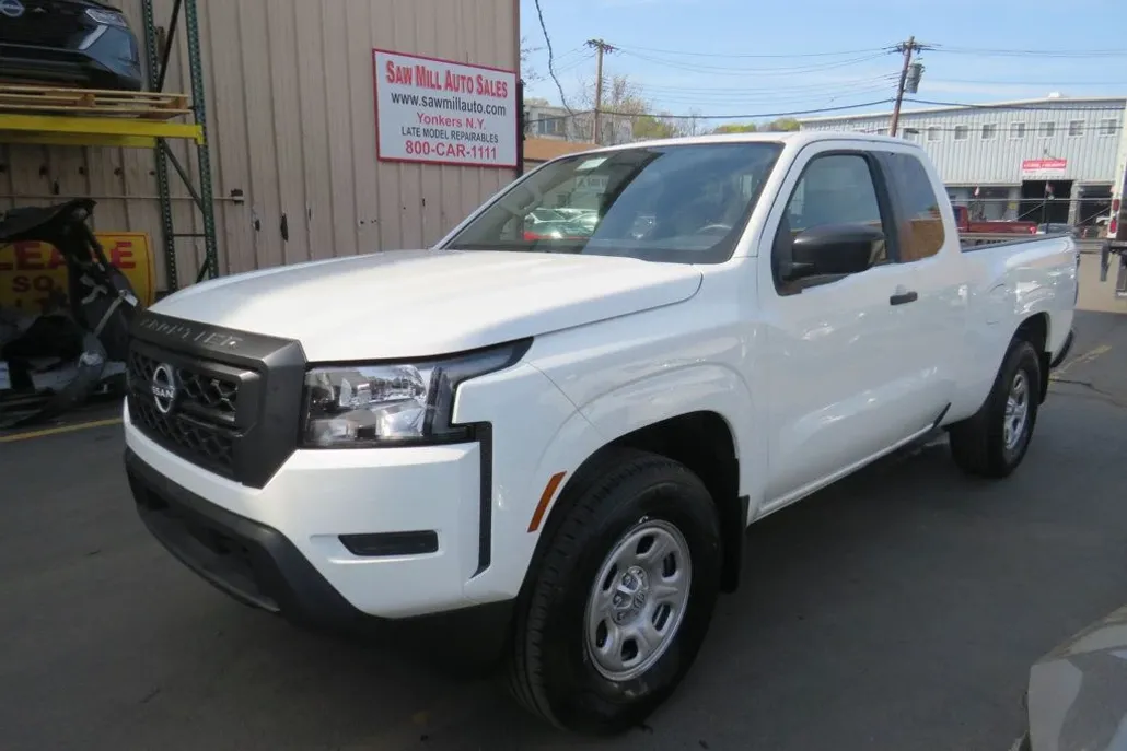 2024 Nissan Frontier King Cab S photo 1