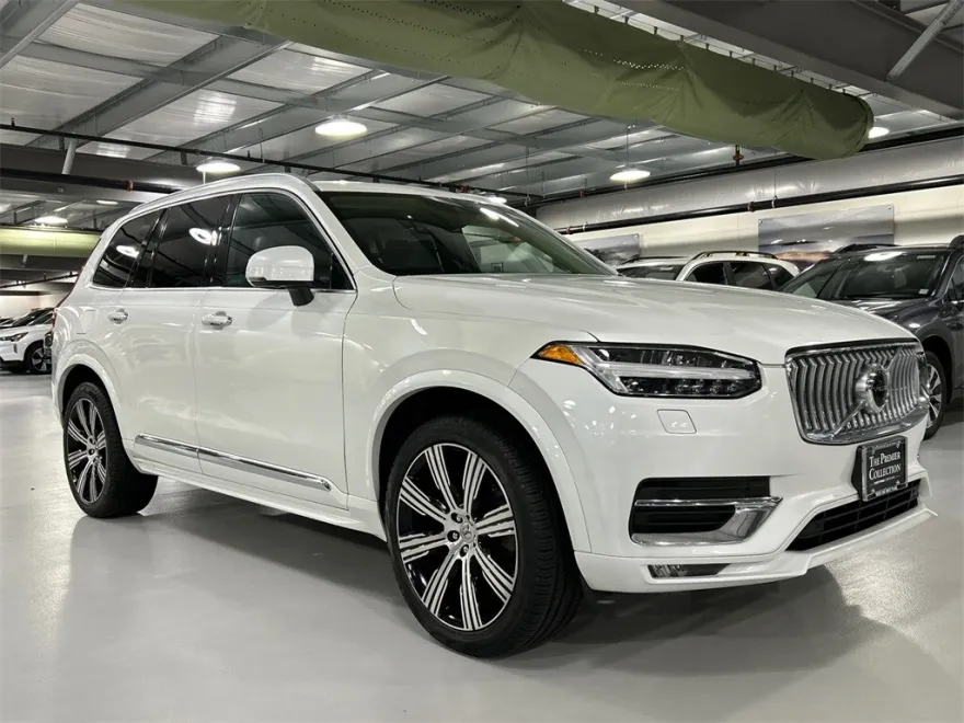 2021 Volvo XC90 T6 Inscription photo 1