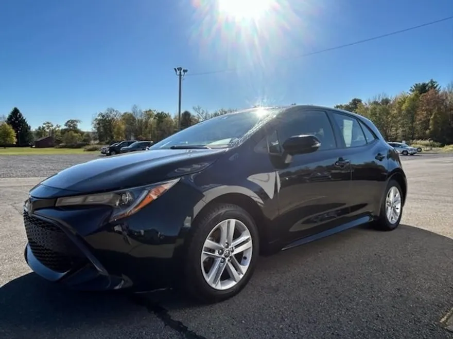 2019 Toyota Corolla SE photo 1