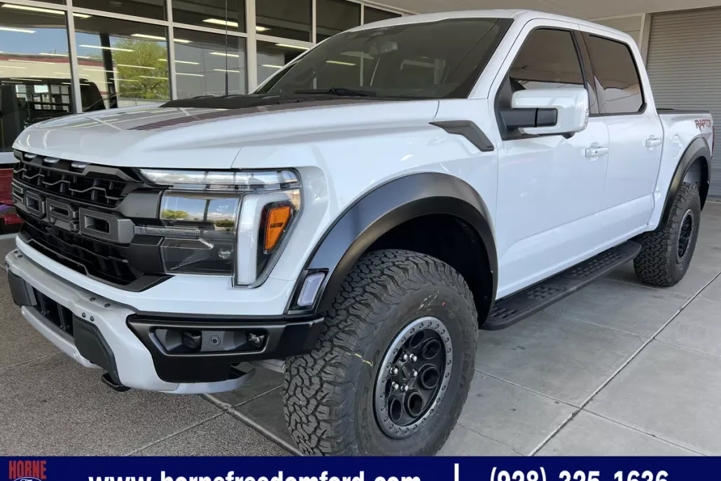2025 Ford F-150 Raptor photo 1