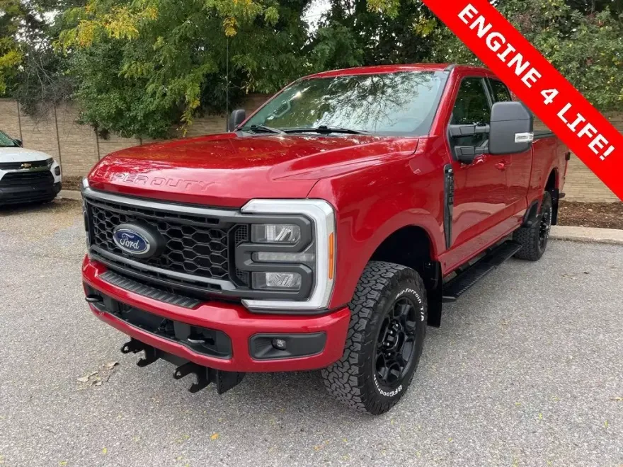 2023 Ford F-250 XLT photo 1
