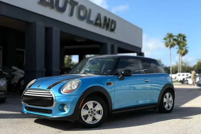 2015 Mini Cooper Base photo 1